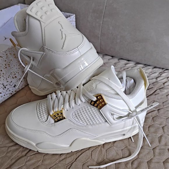 Nike Jordan 4 casual sneaker size 10 - Picture 2 of 6